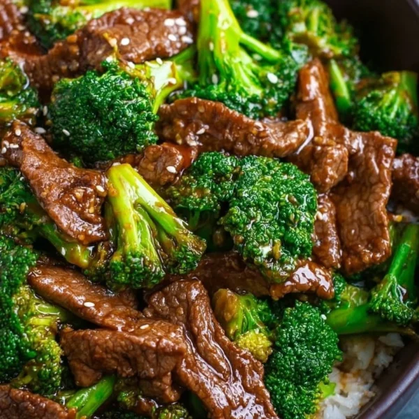 A delicious plate of beef and broccoli stir fry with vibrant vegetables.