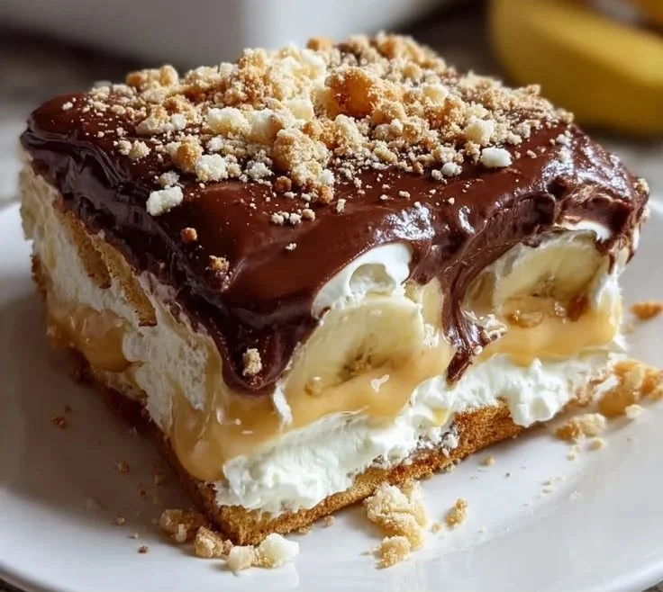 Banana Pudding Eclair Cake