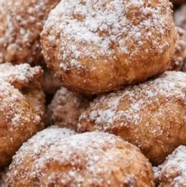 Croustillons, délicieux beignets au sucre dorés et croustillants