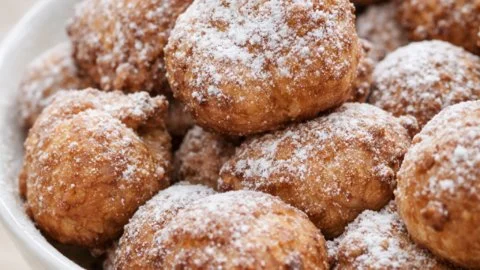 Croustillons (Beignets au sucre)
